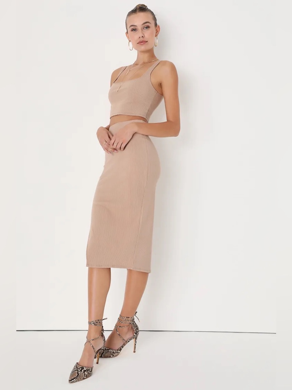 House of Harlow 1960 tan knit two-piece set NWT